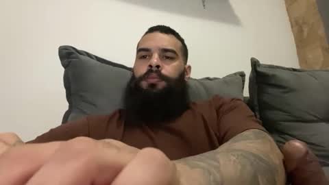 Snapshot of beardmax chatting on 03-22-26, 12:14 Min online show from 03-22-26, 12:14