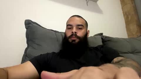 Snapshot of beardmax chatting on 05-03-26, 09:32 Min online show from 05-03-26, 09:32