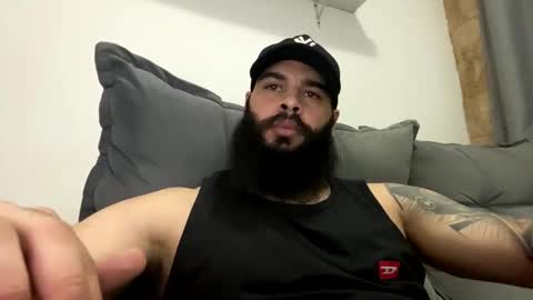 Snapshot of beardmax chatting on 05-07-26, 06:19 Min online show from 05-07-26, 06:19