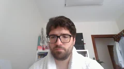Snapshot of bearmen3107 chatting on 04-27-26, 09:29 bearmen3107 online show from 04-27-26, 09:29
