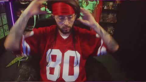 beast bxy online show from 11-10-25, 01:04