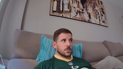 Snapshot of beastcumcam chatting on 10-04-25, 01:42 beastcumcam online show from 10-04-25, 01:42