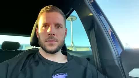 Snapshot of beastcumcam chatting on 10-23-25, 05:01 beastcumcam online show from 10-23-25, 05:01