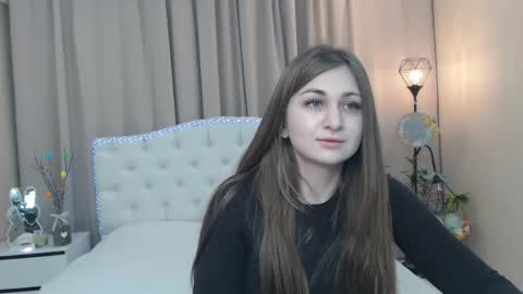 Snapshot of beataangel chatting on 04-06-26, 06:03 beataangel online show from 04-06-26, 06:03