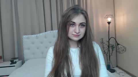 Snapshot of beataangel chatting on 04-18-26, 06:39 beataangel online show from 04-18-26, 06:39