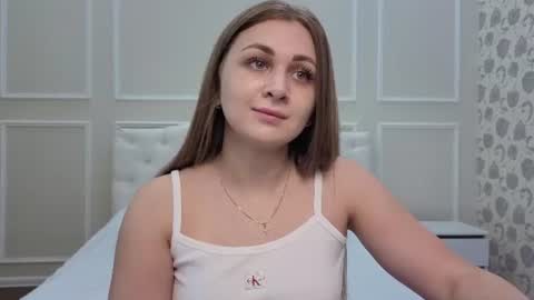 Snapshot of beataangel chatting on 07-18-26, 11:58 beataangel online show from 07-18-26, 11:58