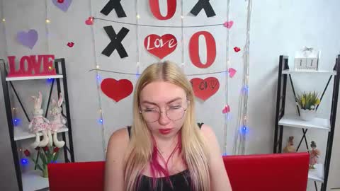 BeatriceFlyy online show from 09-11-25, 03:56