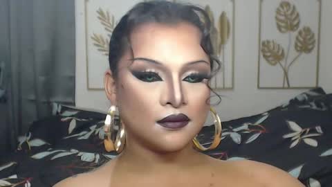 Snapshot of beatricksx chatting on 02-15-26, 08:49 BeatricksX online show from 02-15-26, 08:49