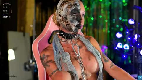 Snapshot of beatrix_rich chatting on 10-04-25, 06:28 beatrix_rich online show from 10-04-25, 06:28