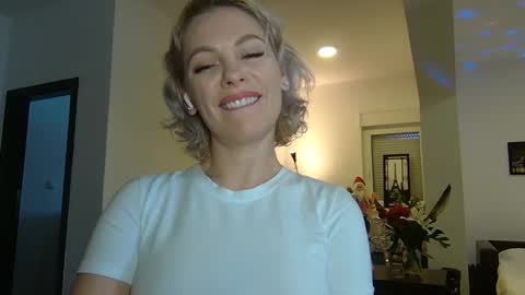 Beautifulkollette online show from 12-26-24, 12:38