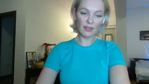 Beautifulkollette online show from 01-06-25, 06:31
