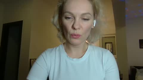 Beautifulkollette online show from 01-11-25, 04:14