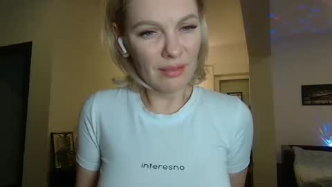 Beautifulkollette online show from 01-14-25, 07:32