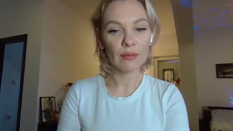 Beautifulkollette online show from 01-15-25, 11:53