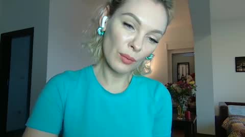 Beautifulkollette online show from 01-20-25, 12:49
