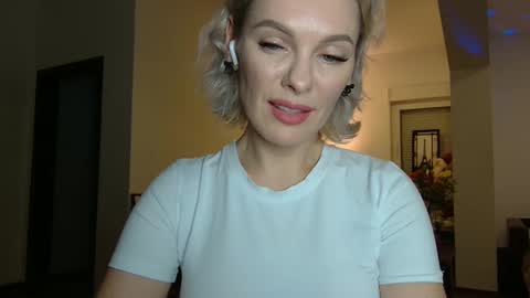 Beautifulkollette online show from 01-21-25, 06:55