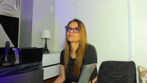 maria online show from 01-20-25, 07:04