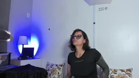 Snapshot of beautifull_wild_girl chatting on 03-03-26, 07:20 maria online show from 03-03-26, 07:20