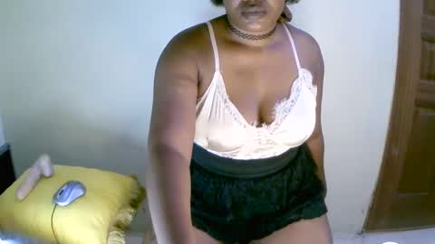 Snapshot of beautifulpeach2 chatting on 01-23-25, 08:04 beautifulpeach2 online show from 01-23-25, 08:04