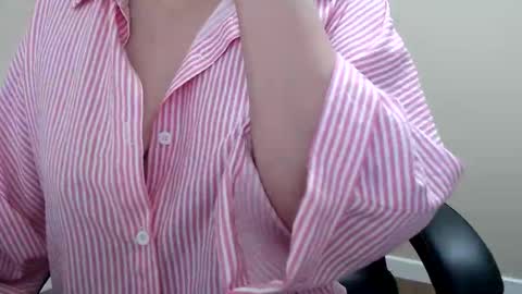 beauty_annyta online show from 04-27-26, 06:44