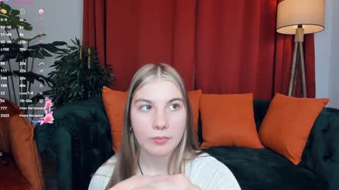 Nicole online show from 01-11-25, 07:38