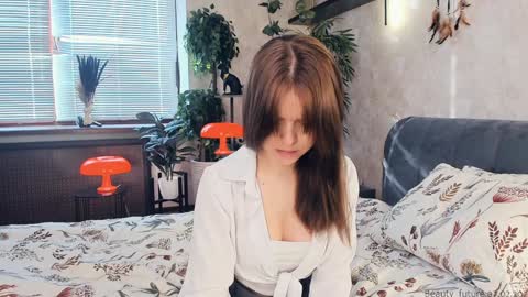 Nicole online show from 02-07-25, 11:34