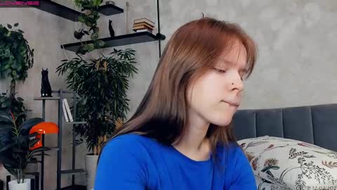 Nicole online show from 02-12-25, 01:27