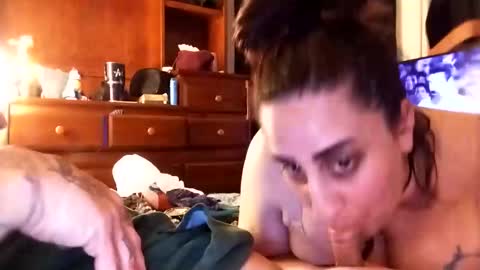 Snapshot of beautyandthebeast73 chatting on 02-04-25, 01:56 beautyandthebeast73 online show from 02-04-25, 01:56