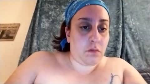 Snapshot of beautyandthebeast73 chatting on 03-05-25, 07:27 beautyandthebeast73 online show from 03-05-25, 07:27