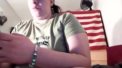 Snapshot of beautyandthebeast73 chatting on 03-05-25, 02:45 beautyandthebeast73 online show from 03-05-25, 02:45