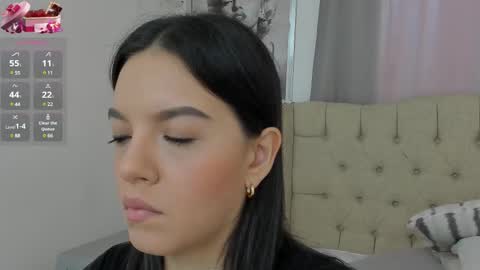 Ariana Reyes online show from 03-01-25, 12:12