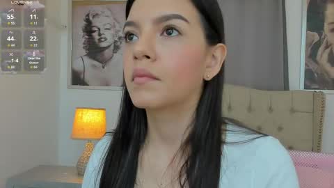 Ariana Reyes online show from 03-18-26, 12:30