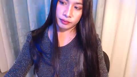 Snapshot of beautyful_jenny27 chatting on 10-07-25, 08:39 beautyful_jenny27 online show from 10-07-25, 08:39