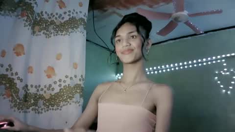 beautyhotasia123 online show from 12-14-24, 06:24