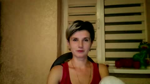 Snapshot of beautyksenia chatting on 11-15-25, 08:38 BeautyKsenia online show from 11-15-25, 08:38
