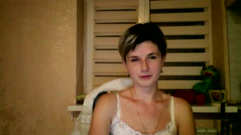 Snapshot of beautyksenia chatting on 11-24-25, 09:03 BeautyKsenia online show from 11-24-25, 09:03