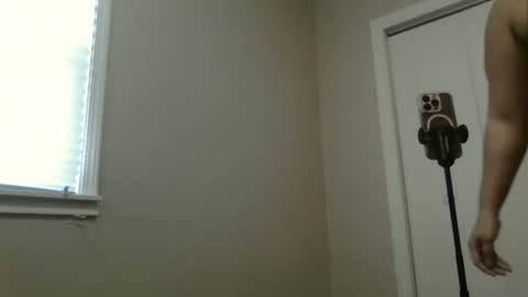Snapshot of beautyloves chatting on 12-13-25, 07:53 Beauty online show from 12-13-25, 07:53