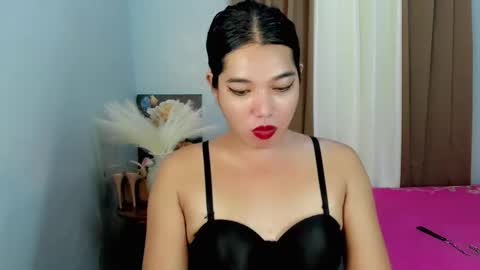 Snapshot of beautyqueens_cum chatting on 04-07-26, 04:51 beautyqueens_cum online show from 04-07-26, 04:51