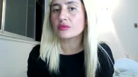 bebe18025 online show from 10-03-25, 01:46