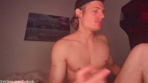 bebe  dust online show from 04-05-26, 03:47