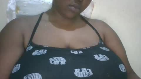 Snapshot of bebswee21 chatting on 05-05-26, 10:23 bebswee21 online show from 05-05-26, 10:23