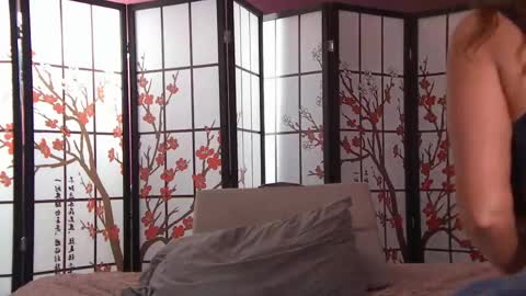 BeccaDelux online show from 05-14-26, 05:36