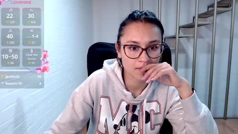 Daniela online show from 02-08-25, 05:29