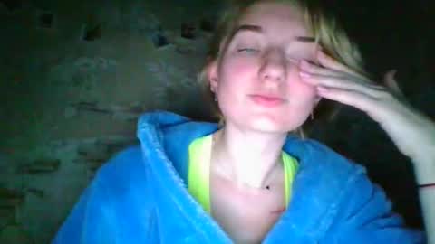 BeckiXJewelqw online show from 04-02-26, 06:27