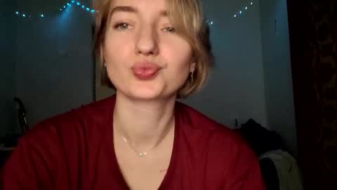 BeckiXJewelX online show from 03-25-26, 08:42