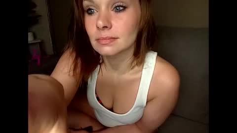 BECKY BOO  online show from 05-17-26, 01:03