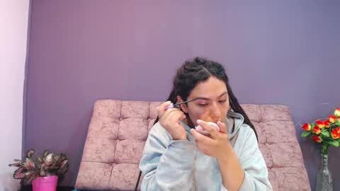 Snapshot of becky__huston chatting on 10-10-25, 11:31 Becky online show from 10-10-25, 11:31