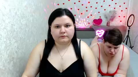 Snapshot of beckyandellen chatting on 02-17-25, 08:58 BeckyAndEllen online show from 02-17-25, 08:58