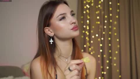 Melissa online show from 10-28-25, 03:14