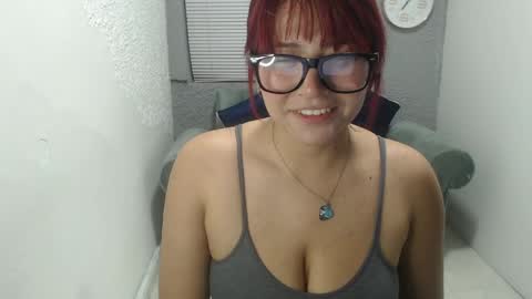 Snapshot of beckysexyhot69 chatting on 05-28-26, 03:09 beckysexyhot69 online show from 05-28-26, 03:09
